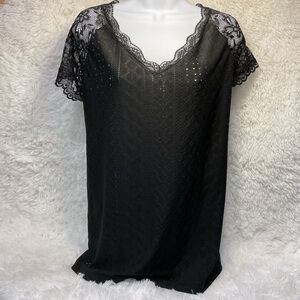 Eyelet Lace V-neck Top